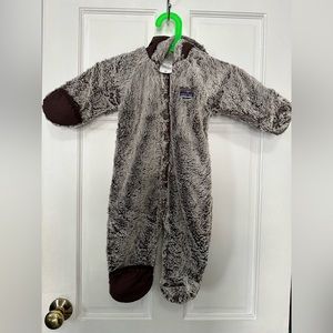 Patagonia reversible baby bunting size 6M